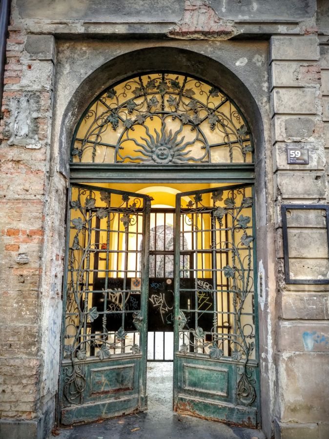 Lov na Sunčevo mladunče po Zagrebu - DRŽAVNA TAJNA 